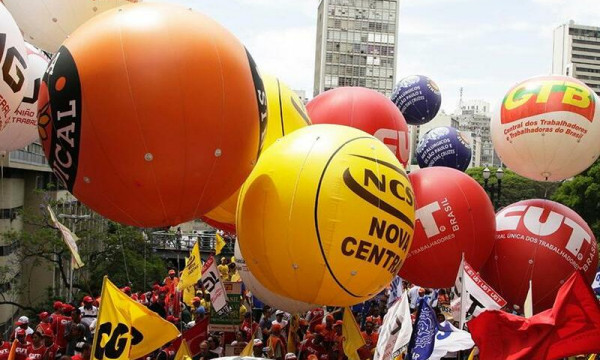 A pauta sindical pelo emprego, direitos, democracia e vida