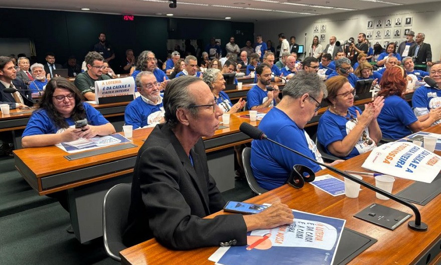 Emanoel Souza denuncia "aposta ruim" e manobra para privatizar loterias da Caixa