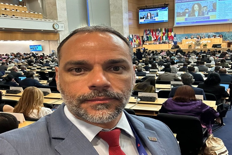 Augusto Vasconcelos destaca avanço na proteção de trabalhadores de aplicativos