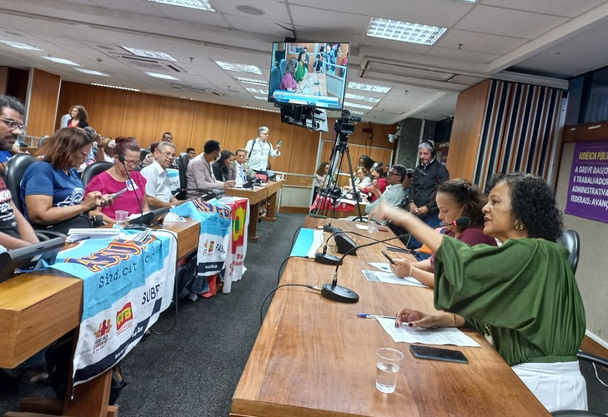 Em audiência, CTB destaca importância da greve nas universidades federais