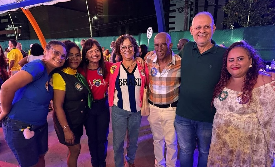 APLB e Sindsaúde botam suas categorias para "caírem" no forró