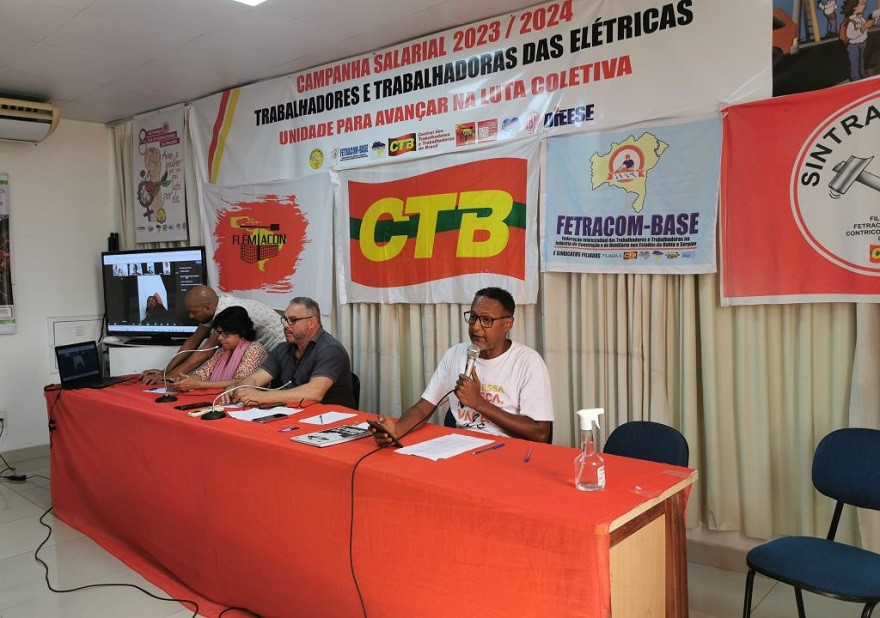 SINTRACOM realiza seminário de campanha e CTB Bahia reafirma apoio à categoria