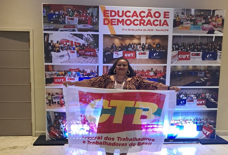 Arielma Galvão representa CTB em encontro da CNTE