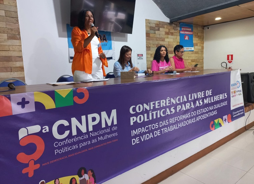 ASSUFBA mobiliza trabalhadoras em conferência sobre políticas para as mulheres