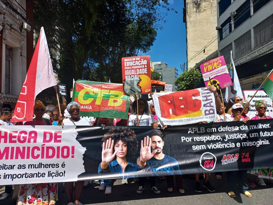 Dirigentes da CTB reforçam Marcha das Mulheres Negras