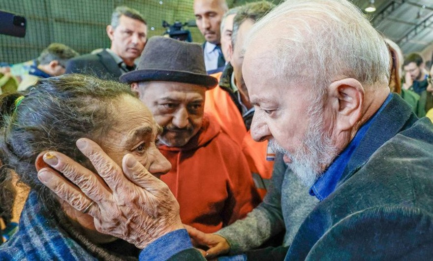 Com Lula, Brasil reduz desigualdade em 71% dos indicadores oficiais