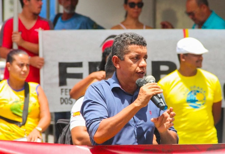 Comerciário Jairo Araújo analisa estudo do Dieese sobre comércio