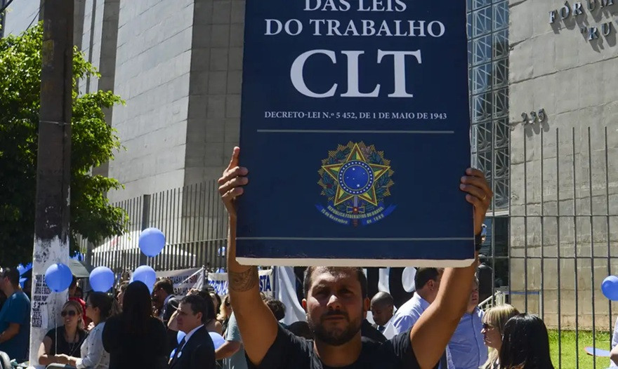 Mais da metade dos autônomos e MEIs querem voltar para CLT, diz pesquisa