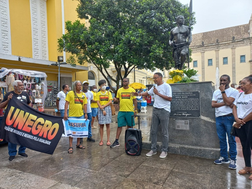 Jerônimo destaca importância do ato na estátua de Zumbi
