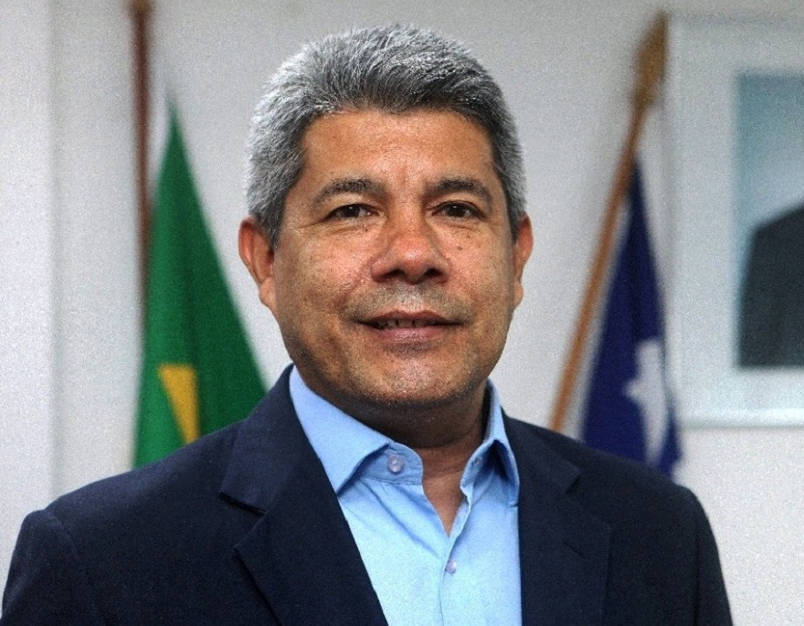 Jerônimo garante que piso nacional dos professores será pago