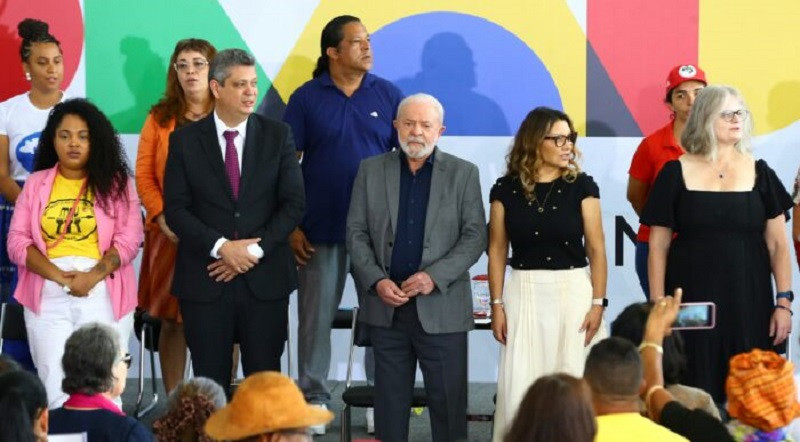Com participação da CTB, Lula assina decreto que cria o Conselho de Participação Social