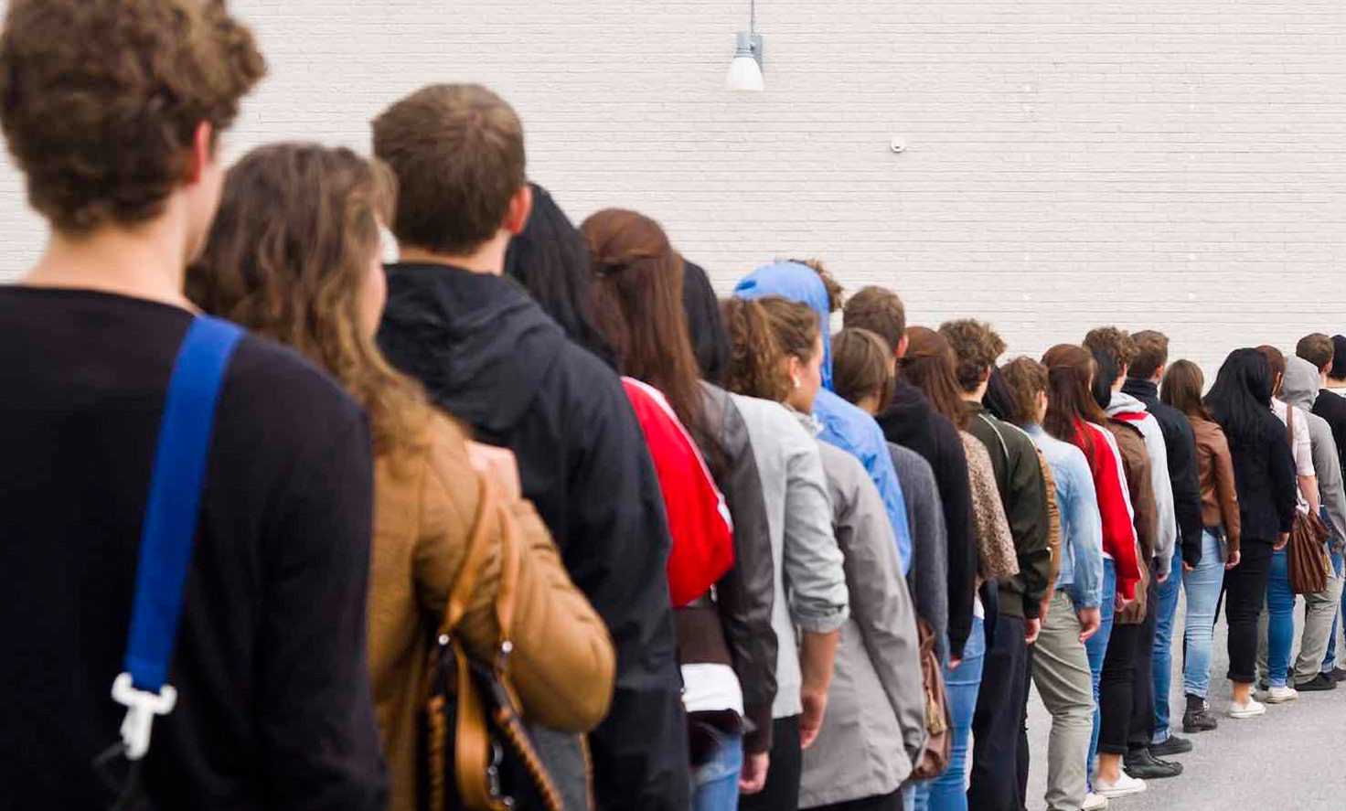 Desemprego e baixo salários atingem trabalhadores jovens