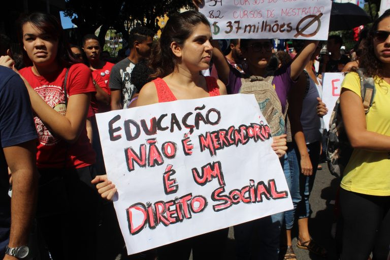 Justiça Federal determina suspensão do bloqueio de recursos nas universidades federais