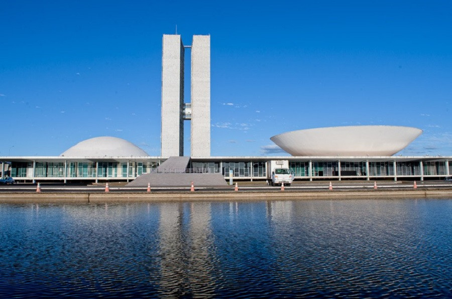Regulamentação do teletrabalho e mais seis MPs na pauta da Câmara 
