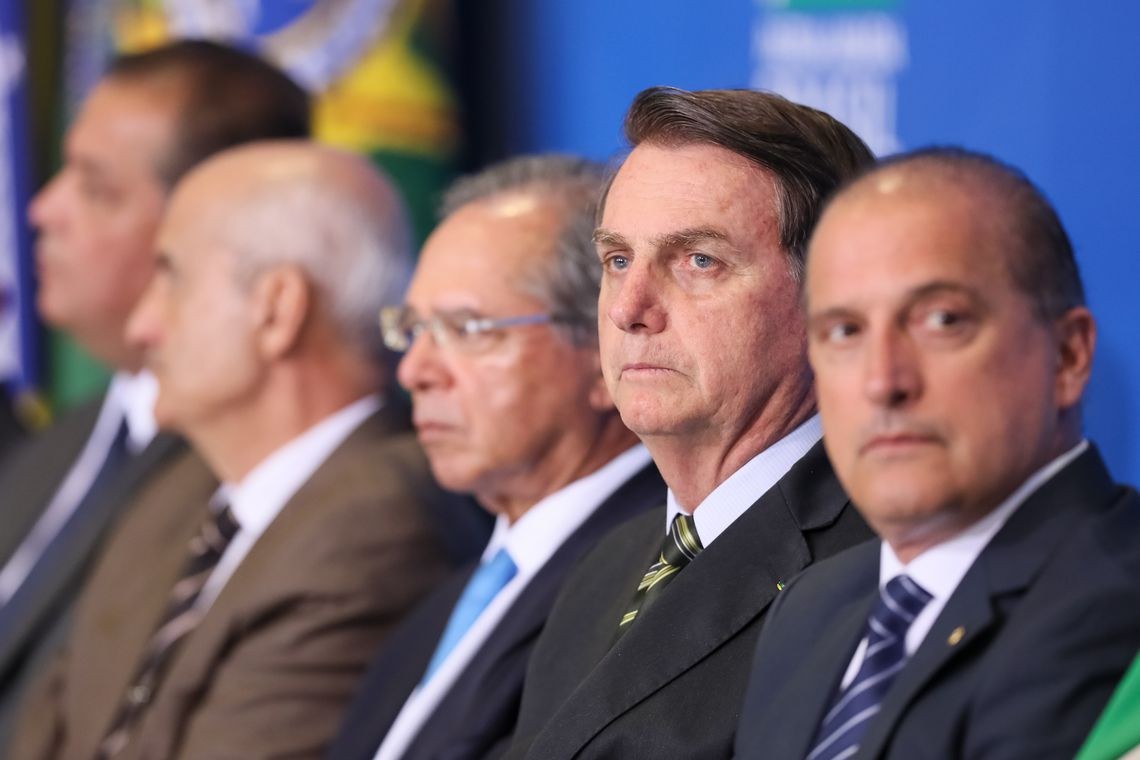 Juízes do Trabalho criticam programa ‘verde e amarelo’. Empresários elogiam