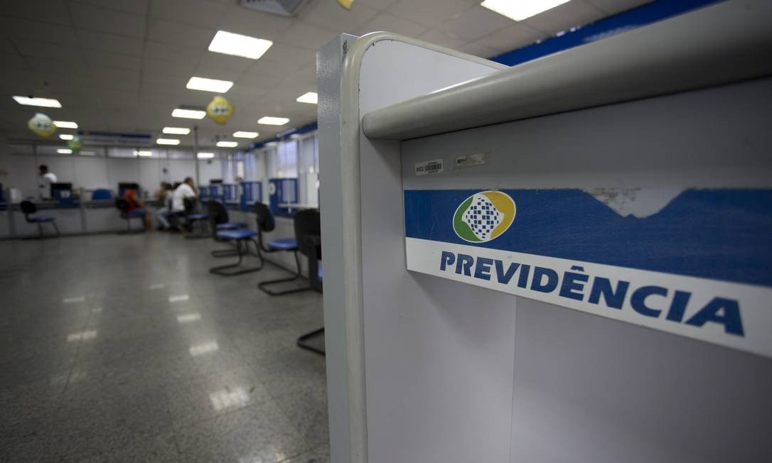 Sinal consegue primeira vitória na Justiça contra reforma previdenciária